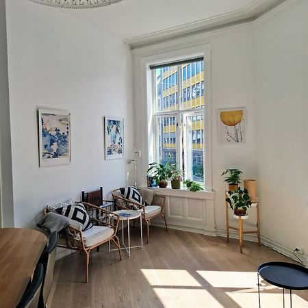 Bright And Charming Apartment From 1878 With View To The New National Museum In Oslo Esterno foto